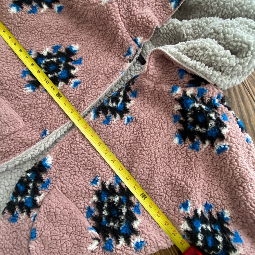 Pink Fleece Jacket, L - Picture 2 of 6